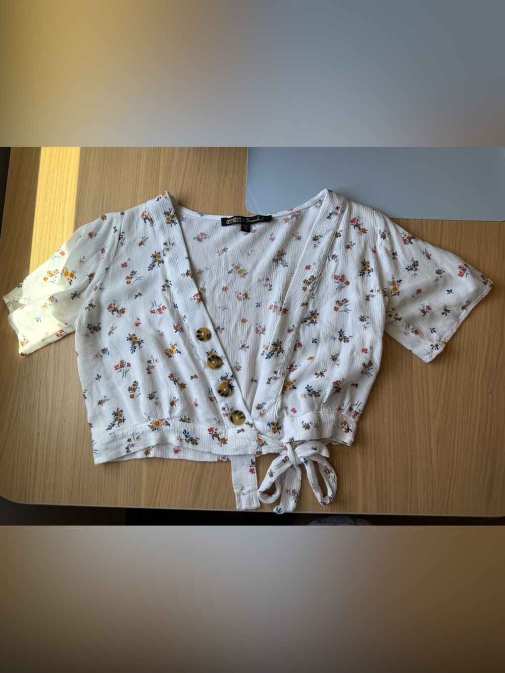 Gypsies & Moondust White Floral Tie-Front Crop Top